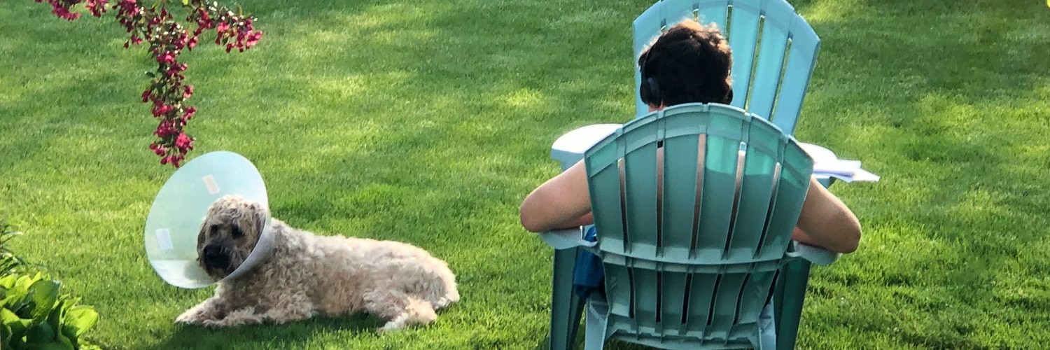 tomreadsgoodok's profile banner image