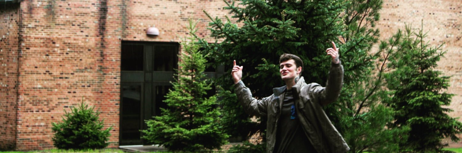MoneyTree___'s profile banner image
