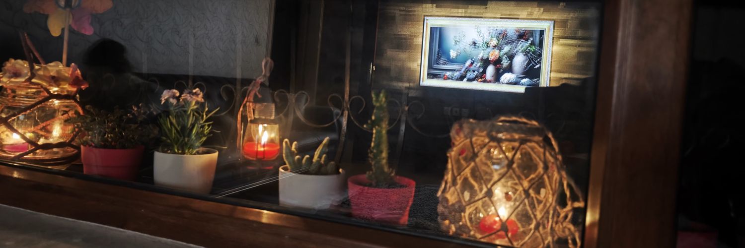 mikkollii's profile banner image