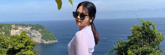 RatihZilva's profile banner image