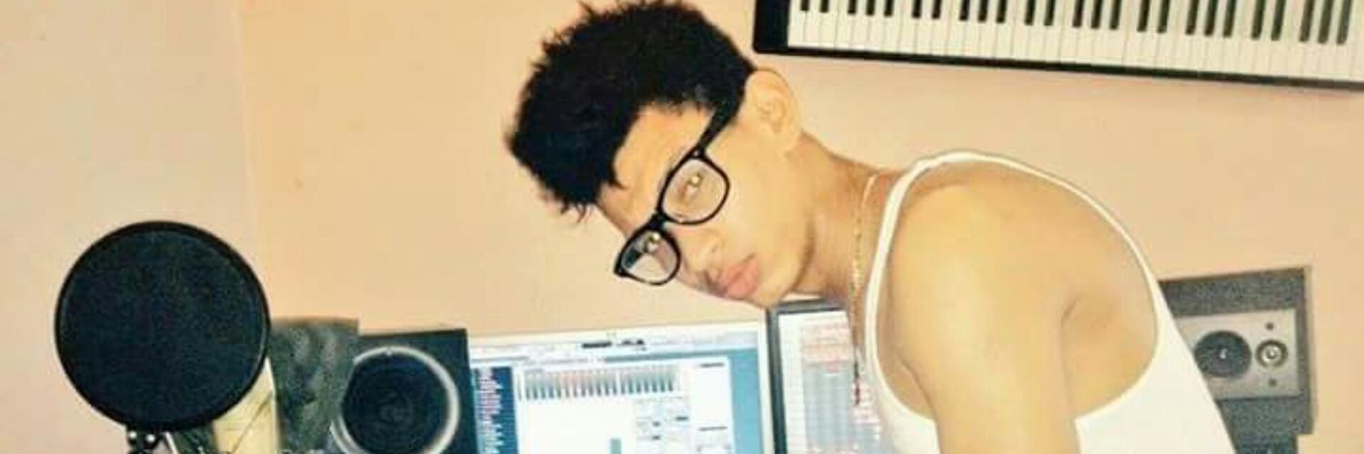 tiempoo_'s profile banner image