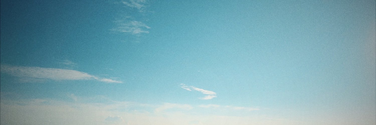 amyvs24's profile banner image