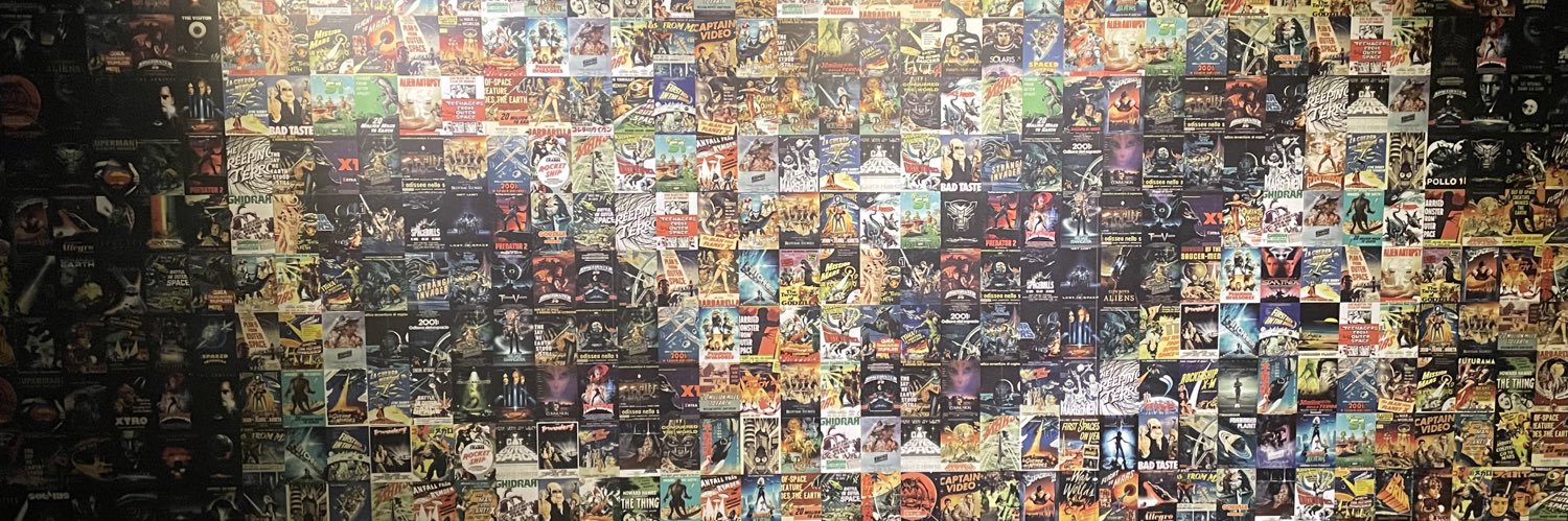 Carorezllon's profile banner image