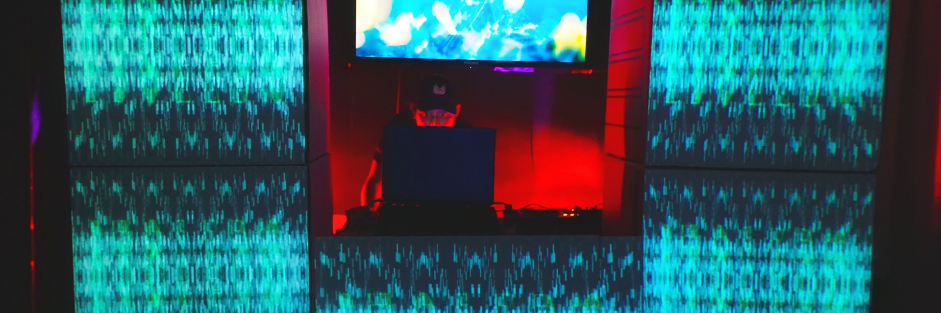 djitoledo's profile banner image