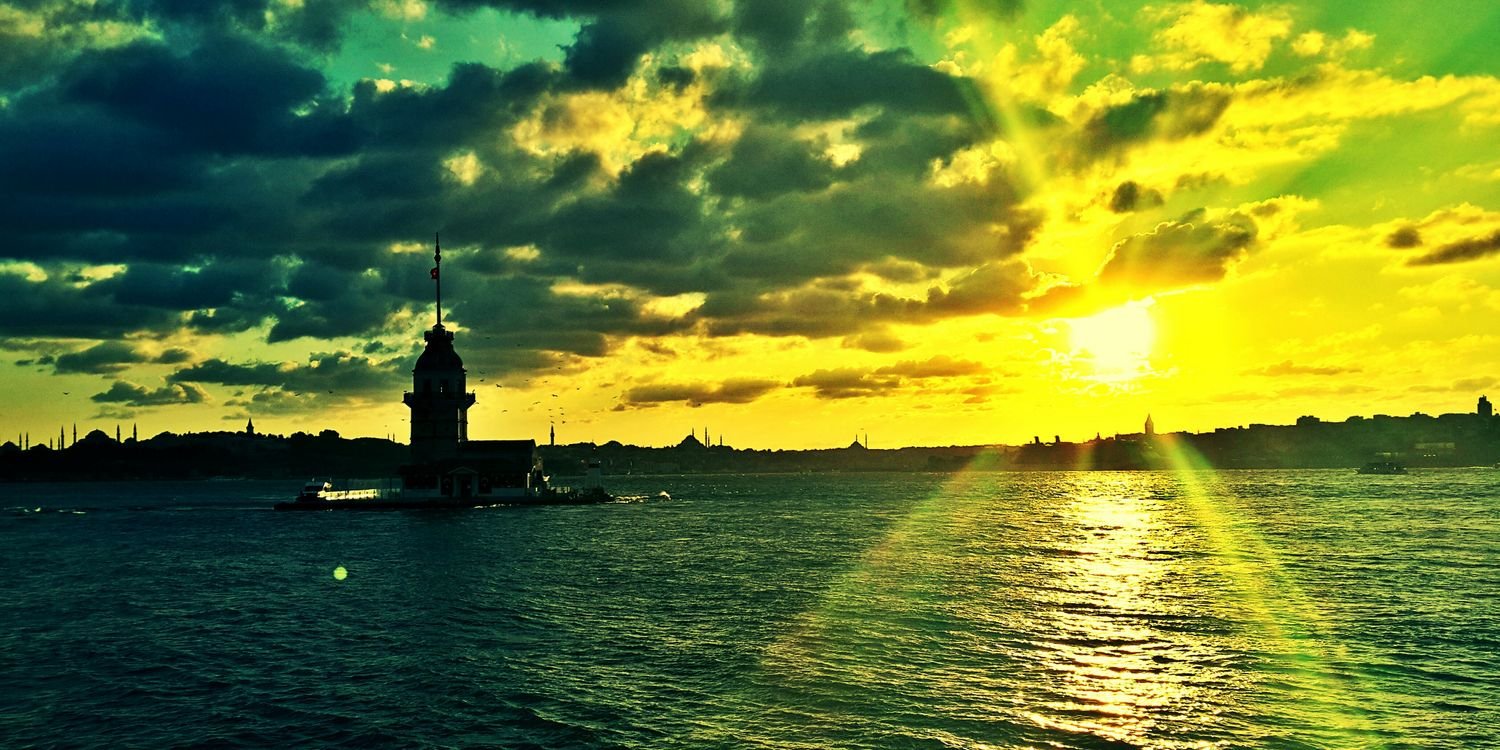 hrnrms's profile banner image
