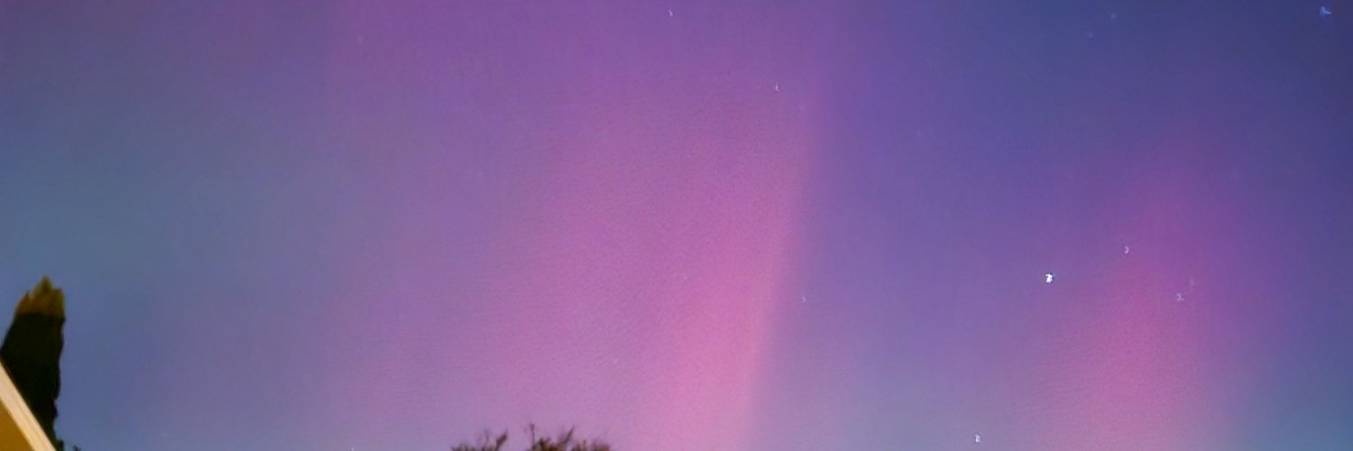 tamcho's profile banner image