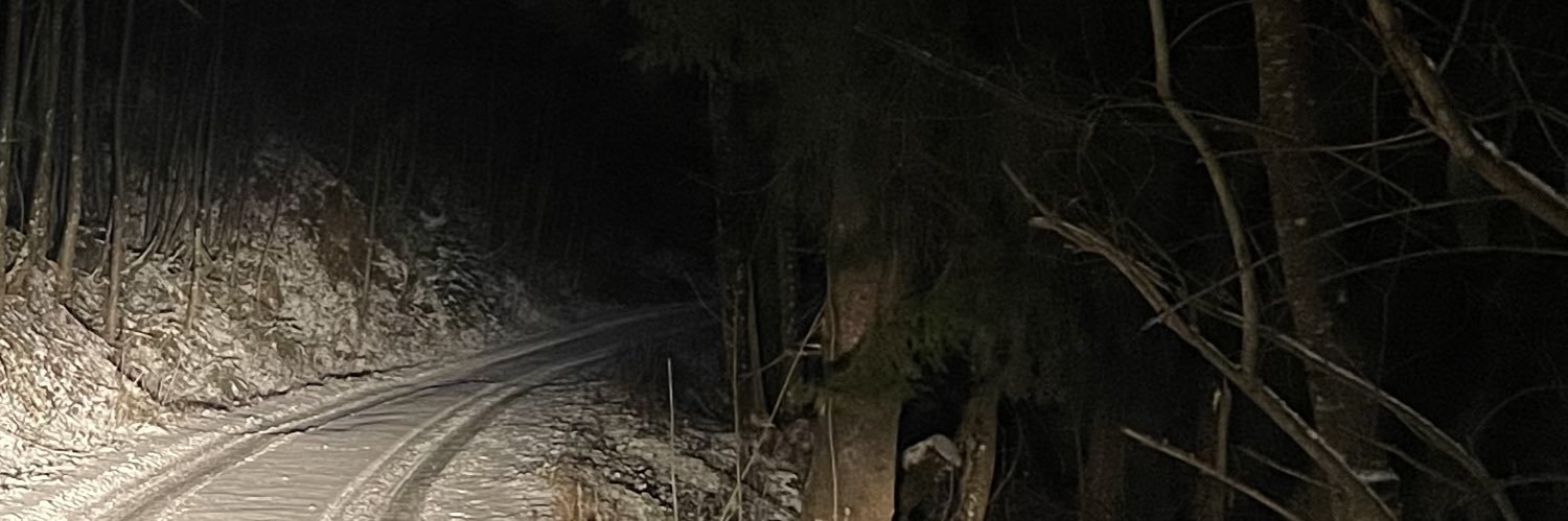 yungfaIco's profile banner image