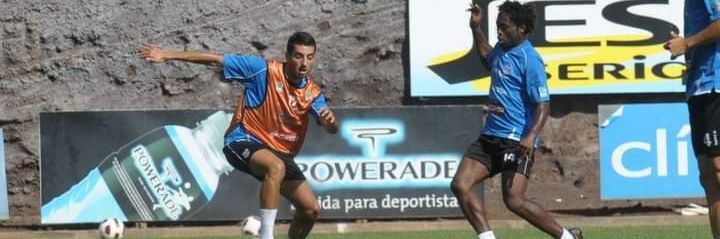 Alejandro Álvarez banner