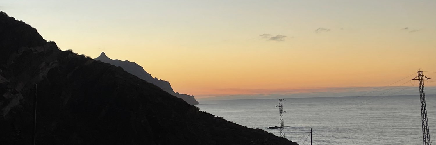 mariaacruuz's profile banner image