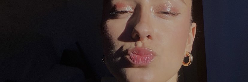 claracillero's profile banner image