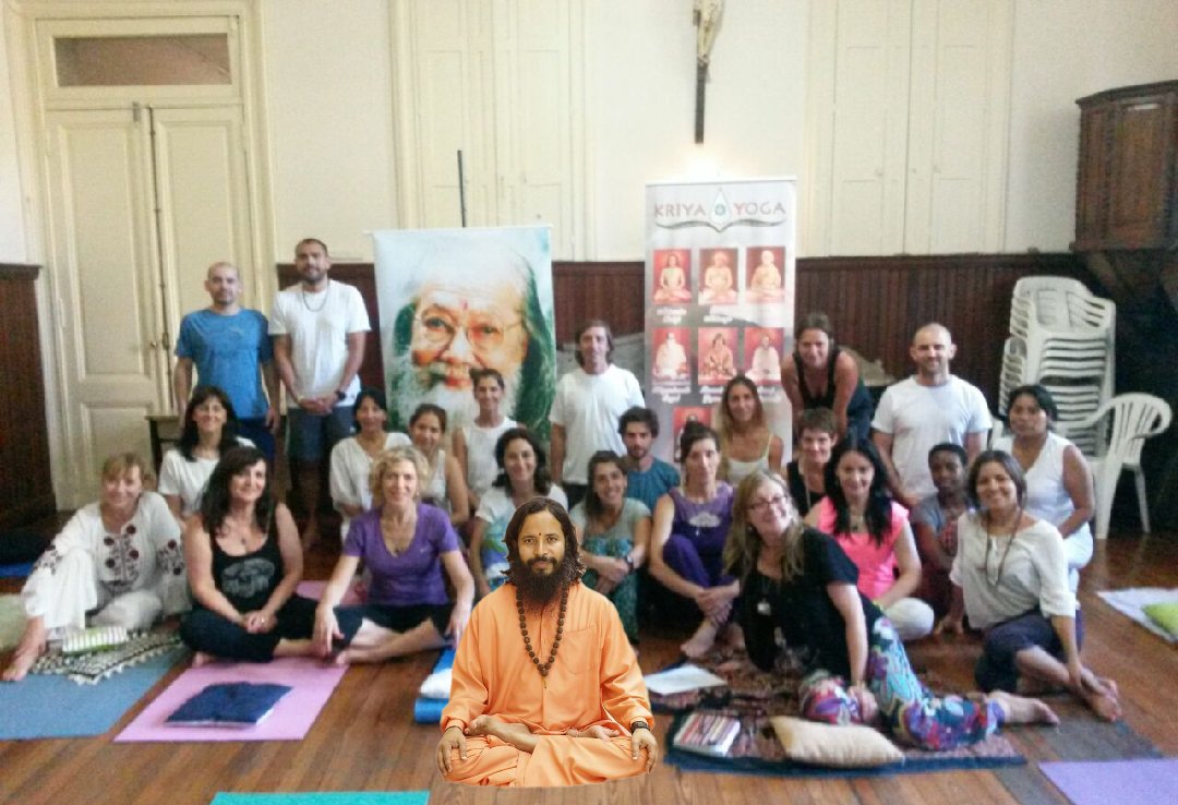 caritoyoga's profile banner image