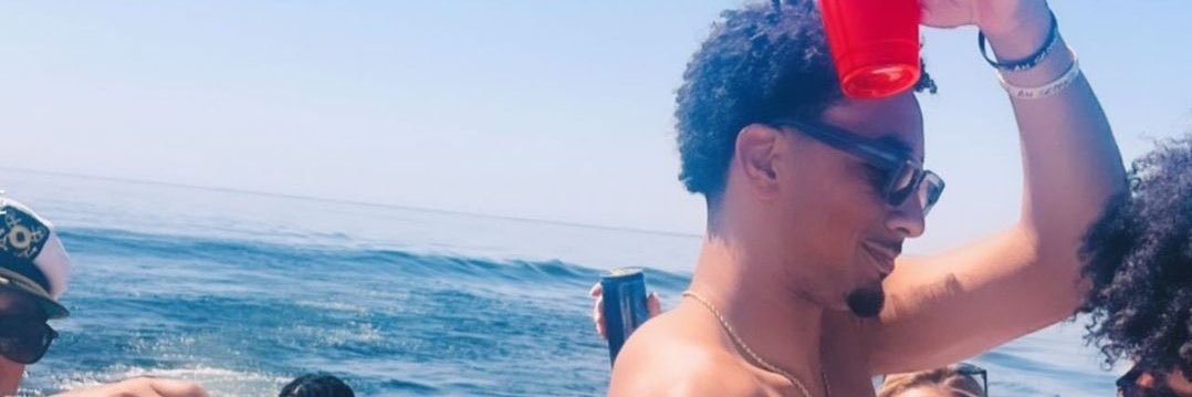 chuckonthetwitt's profile banner image