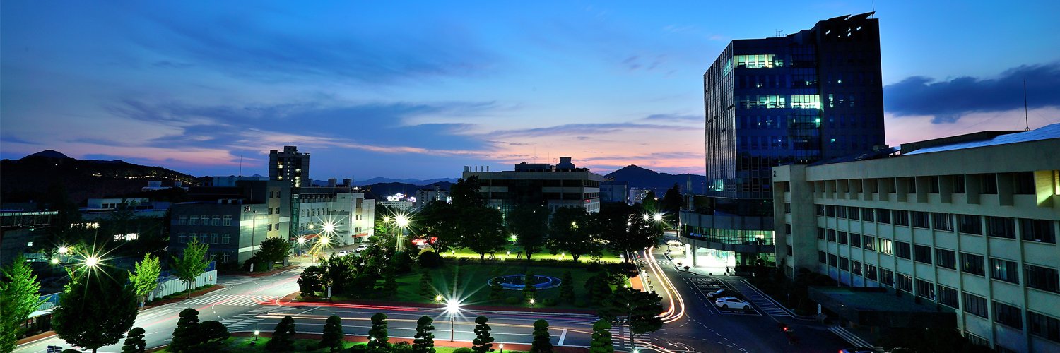 knuniv's profile banner image