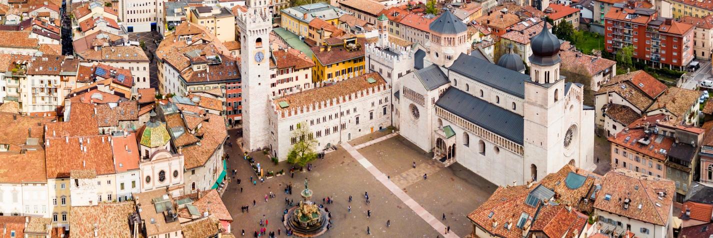 Alessandra Proto banner