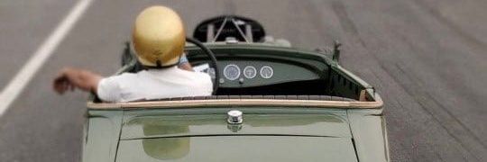 B & R Auto Parts banner