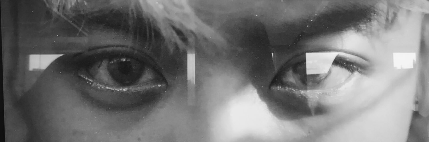 크리스 🍒🎧 banner