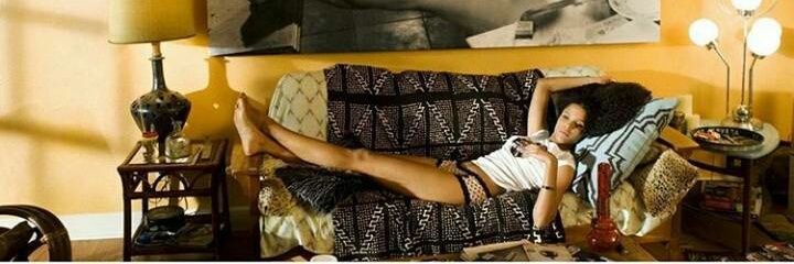 ♀ Still ♀ banner