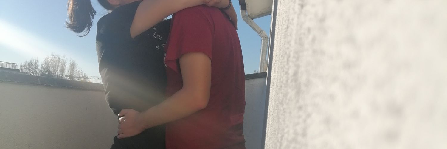 LopesTiz's profile banner image