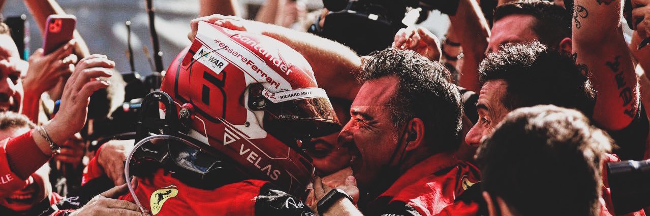 A. 🌞- ON TOUR ⭐️ banner