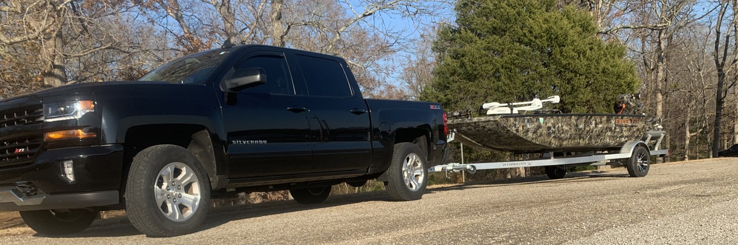 RoBeRtChUmNeY's profile banner image