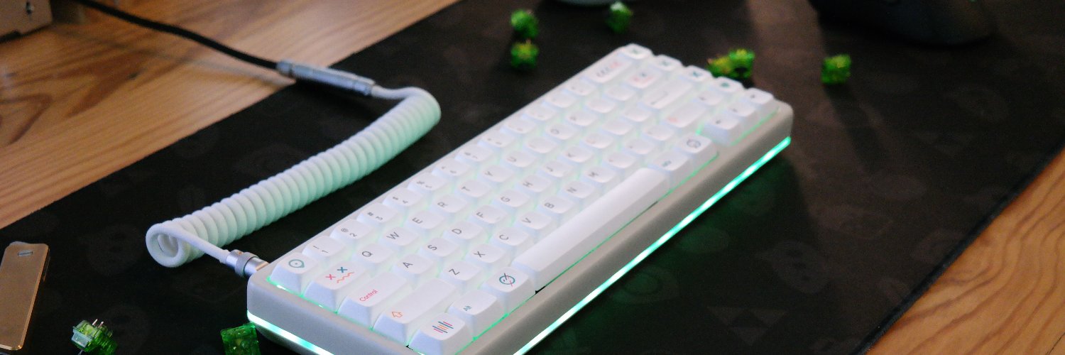 emm0ri's profile banner image