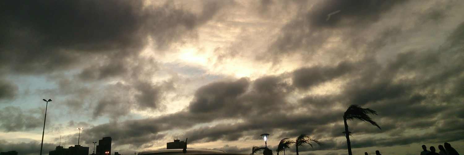 luicho1210's profile banner image