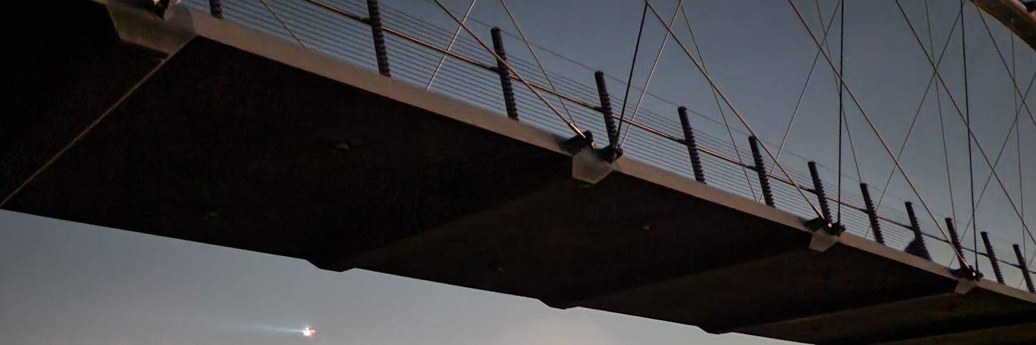 alee_faran's profile banner image