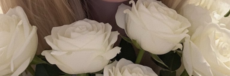 yelysuem's profile banner image