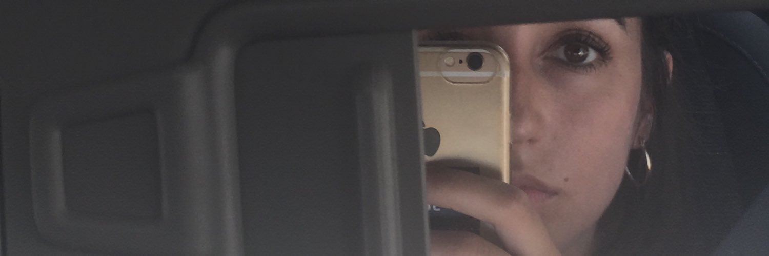 DelphineLynn's profile banner image