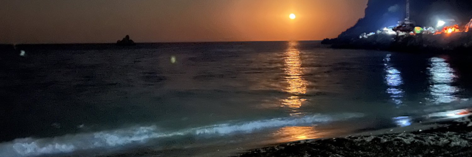 ilik0227's profile banner image
