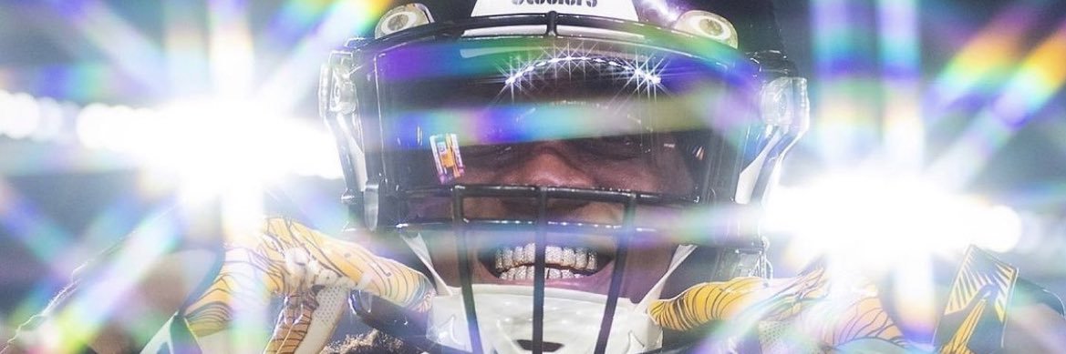 wavyjustice's profile banner image