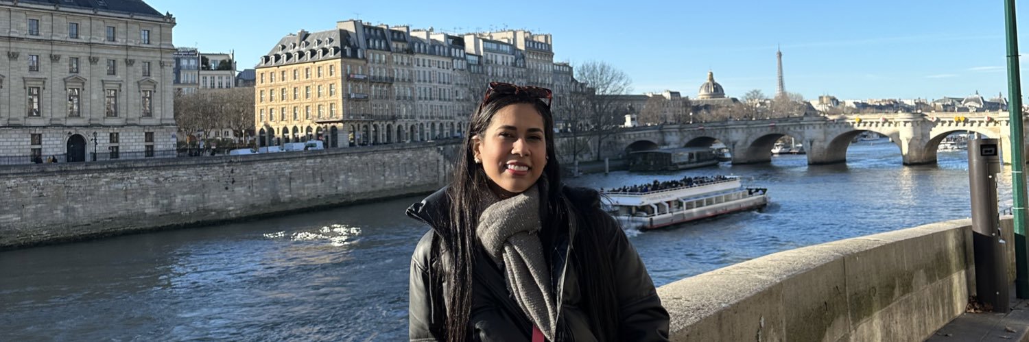 DanelaAmaya's profile banner image