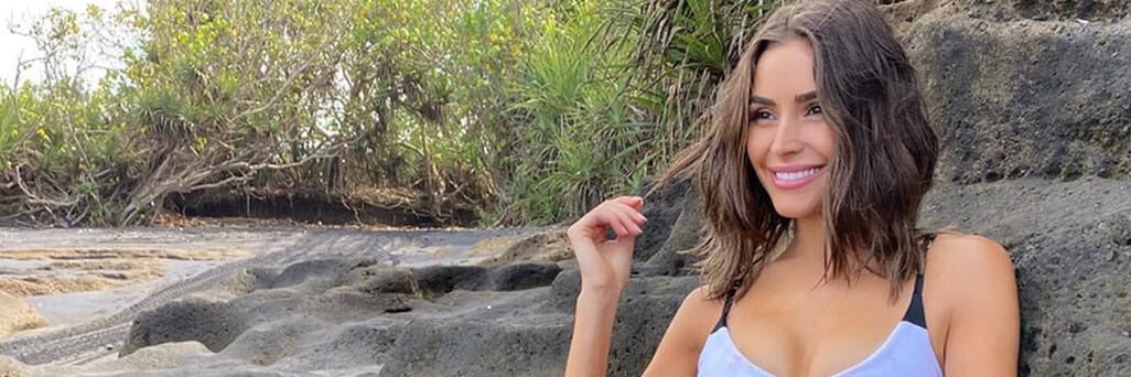 xAlissonMoore's profile banner image