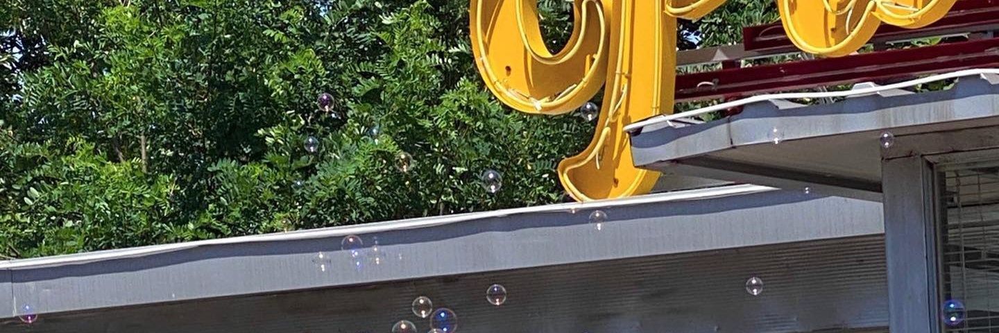 pzhanbin's profile banner image