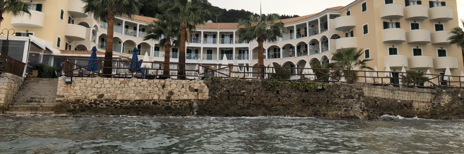 Thomas Morris banner