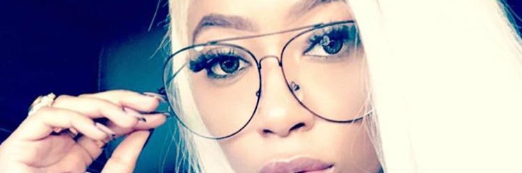 shelovesmoont's profile banner image