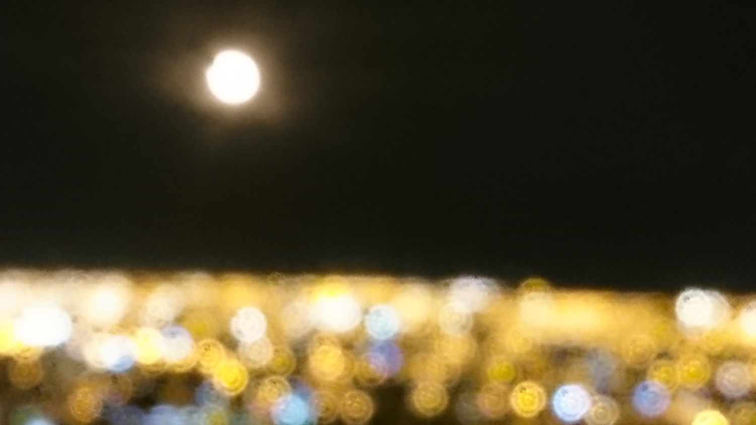 Camiloem's profile banner image