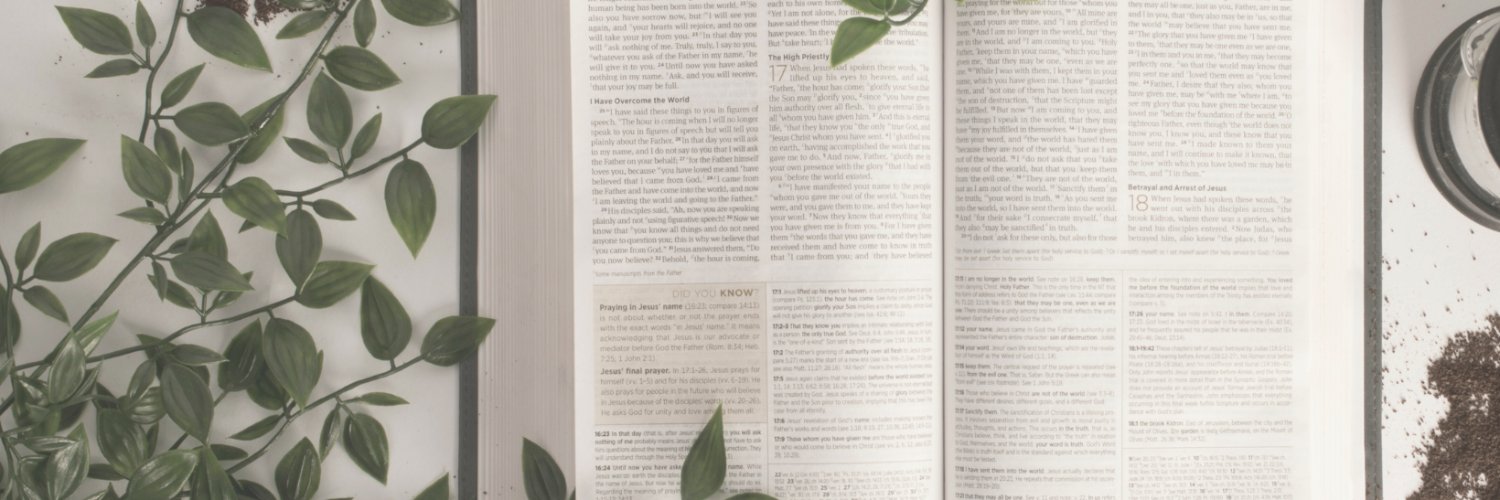 claresajsmith's profile banner image