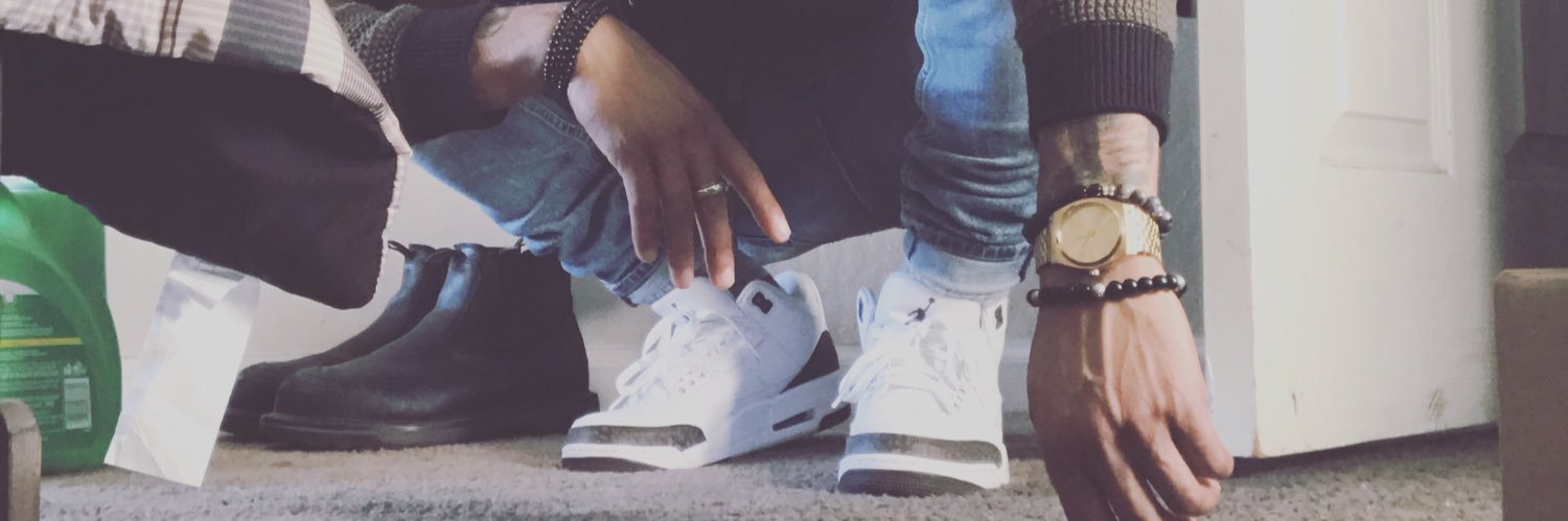 WakeUpDez's profile banner image