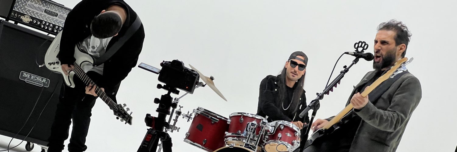 TarantisT's profile banner image