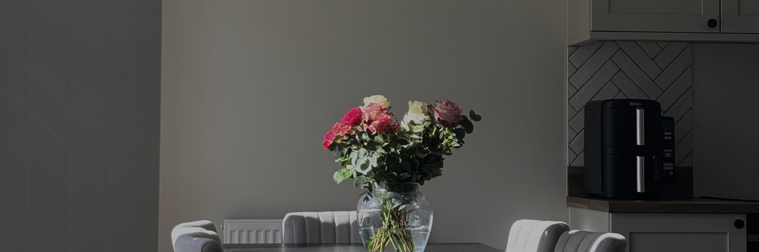 𝐑 𝐀 𝐂 𝐇 𝐄 𝐋 𝐒 𝐌 𝐈 𝐓 𝐇 banner