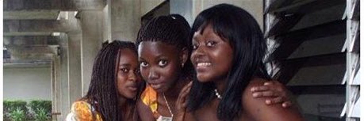deedee_ramii's profile banner image