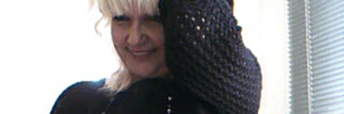 naimearaz's profile banner image