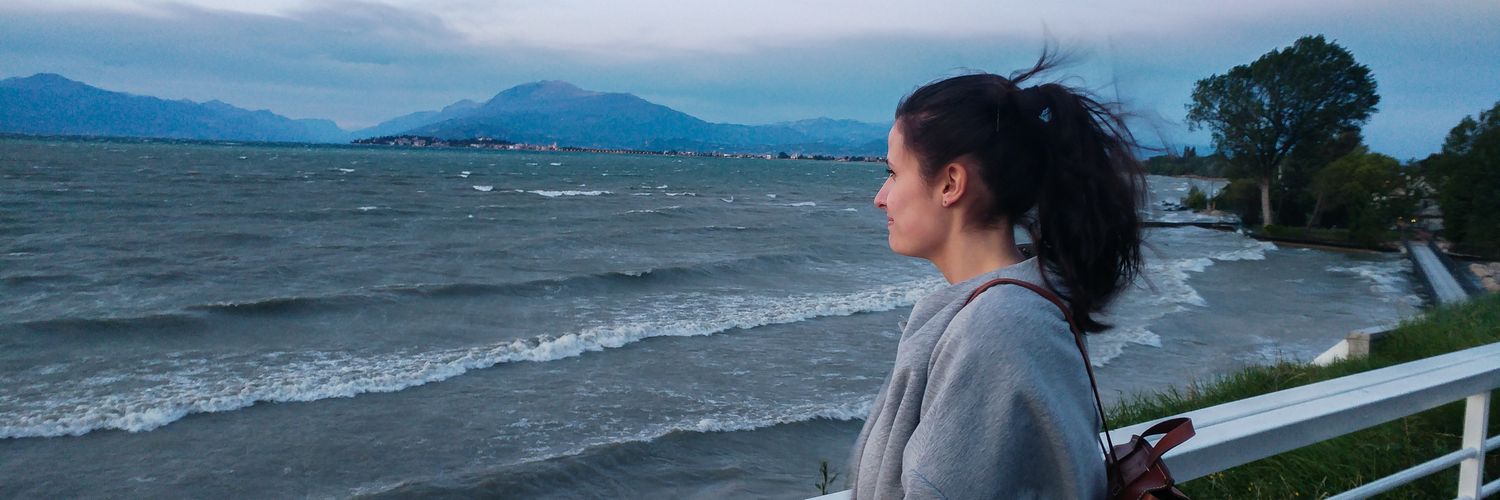 silviabusato14's profile banner image