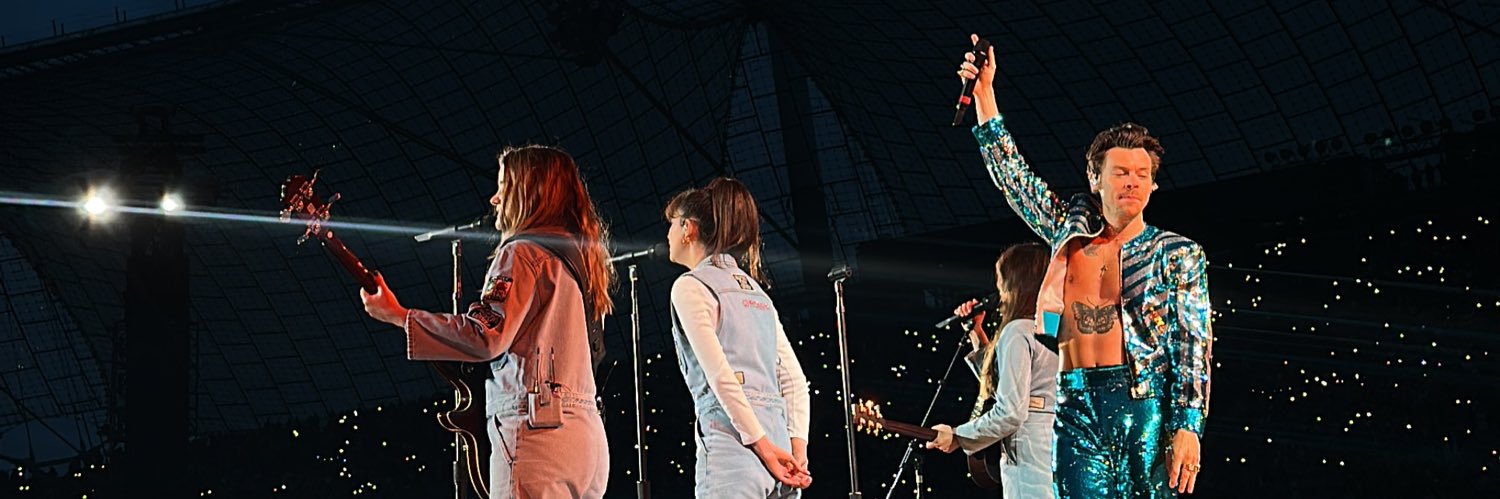 marcels5buttons's profile banner image
