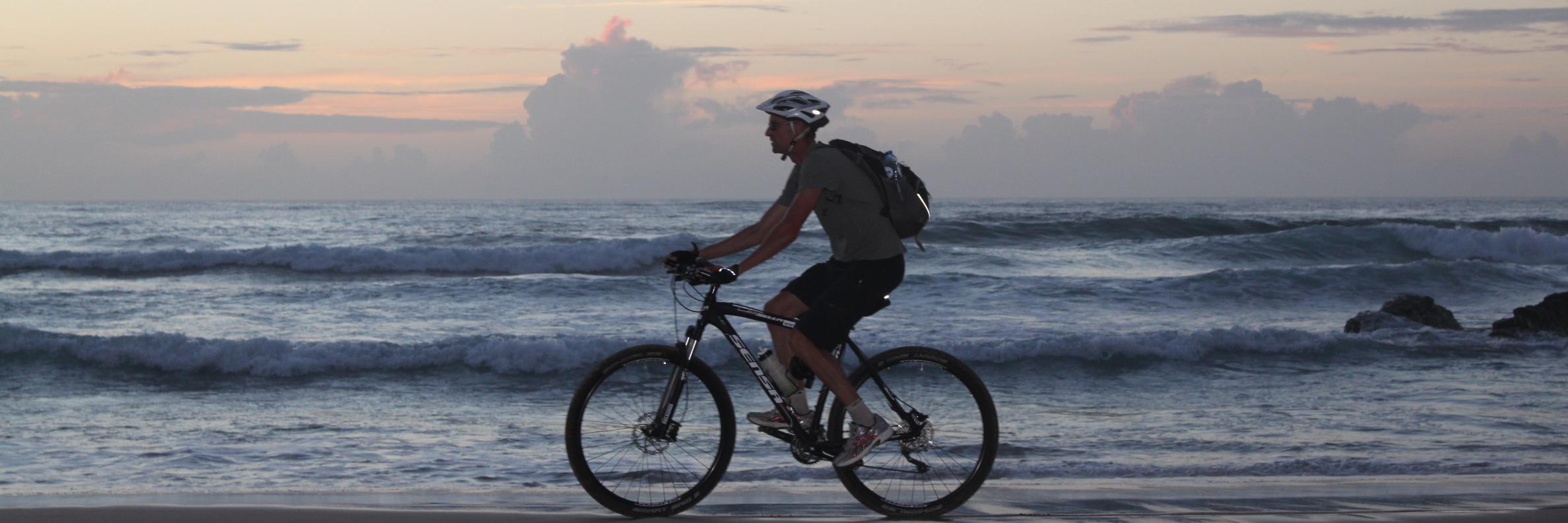 Hikeandcycle's profile banner image