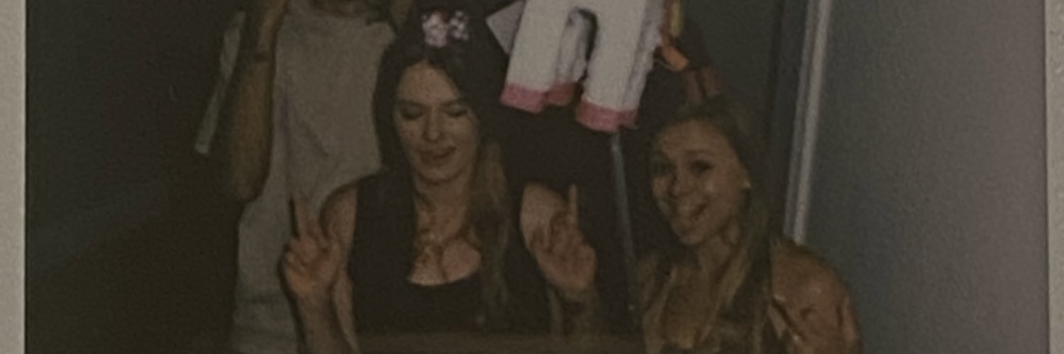 yaguhlo's profile banner image