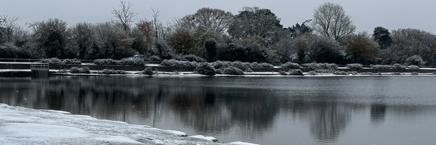 🏴󠁧󠁢󠁥󠁮󠁧󠁿 Leon!e_Official 🏴󠁧󠁢󠁥󠁮󠁧󠁿 banner