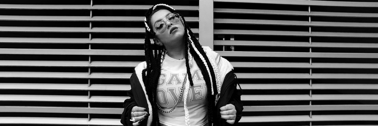 sandrareyesrap's profile banner image