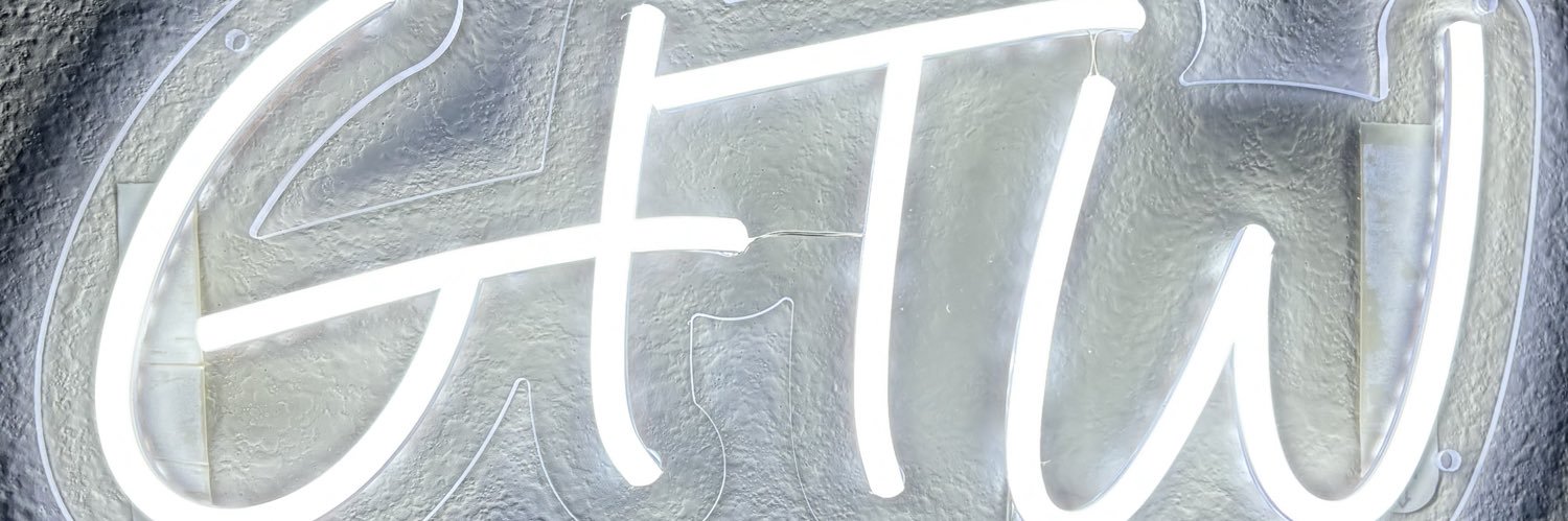 markweakk's profile banner image